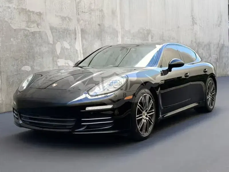 Porsche Panamera 4 PDK 2015