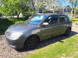 Toyota Corolla Seria E12 1.4 VVT-i Luna 2004