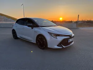 Toyota Corolla Seria E21 2.0 Hybrid GR Sport 2020