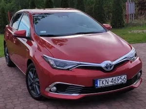 Toyota Auris II Hybrid 135 Prestige 2016