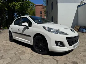 Peugeot 207 2010
