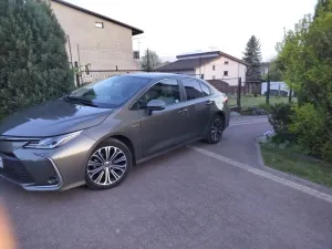 Toyota Corolla Seria E21 1.8 Hybrid Comfort 2019