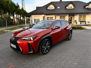 Lexus UX 250h F Sport 2WD 2023