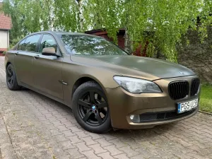 BMW 7 Series F01 2010