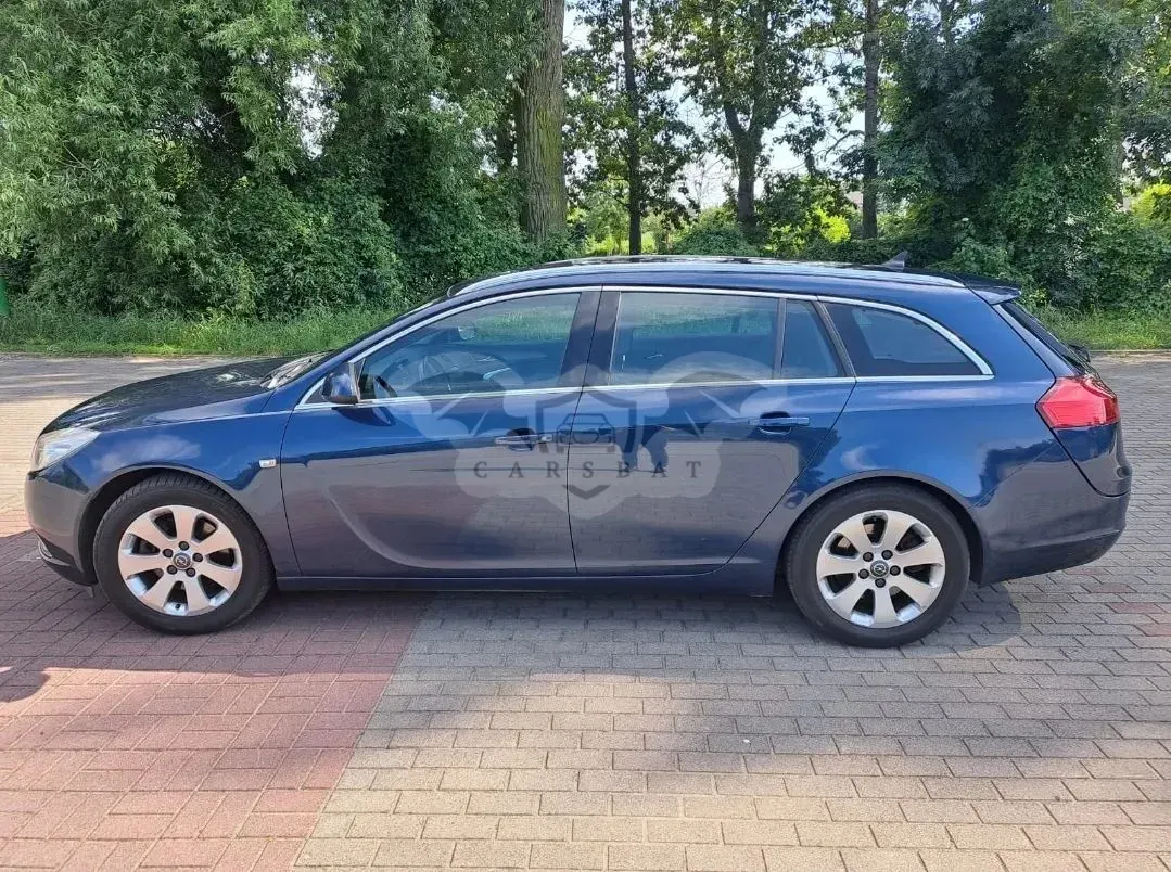 Opel Insignia A 2.0 CDTI 2011