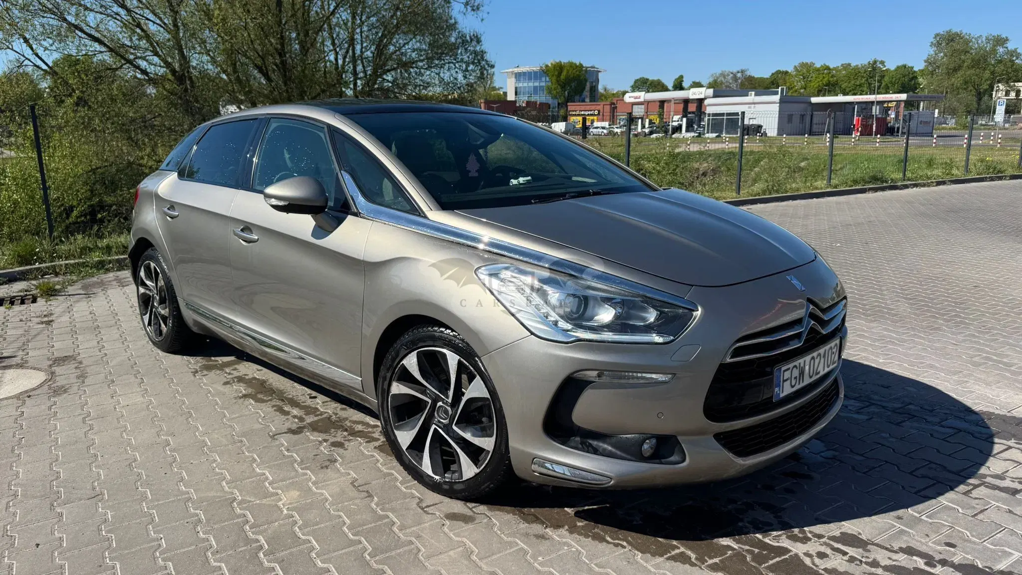Citroën DS5 2.0 HDi Hybrid4 SoChic MCP 2013