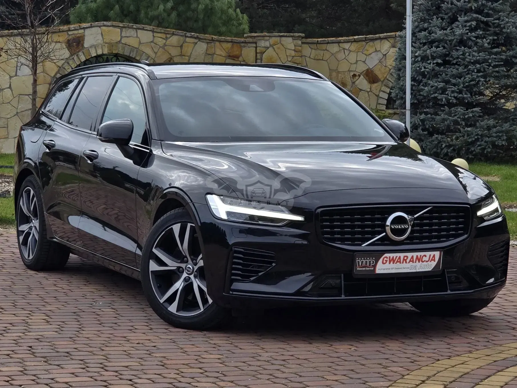 Volvo V60 II T6 AWD Plug-In Hybrid Ultra Dark 2022