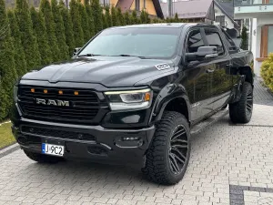 RAM 1500 Crew Cab Laramie 2021