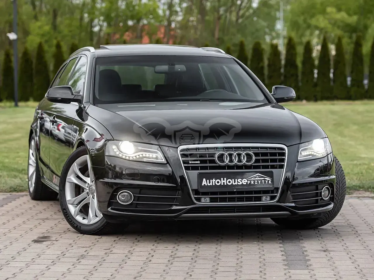 Audi A4 B8 2.0 TFSI quattro Ambiente 2011