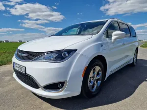 Chrysler Pacifica 2020