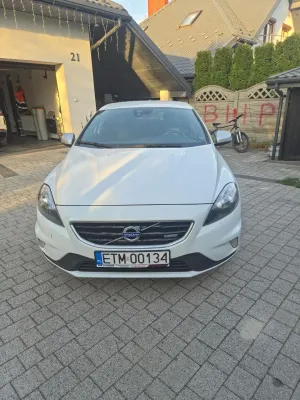 Volvo V40 II D3 R-Design 2014