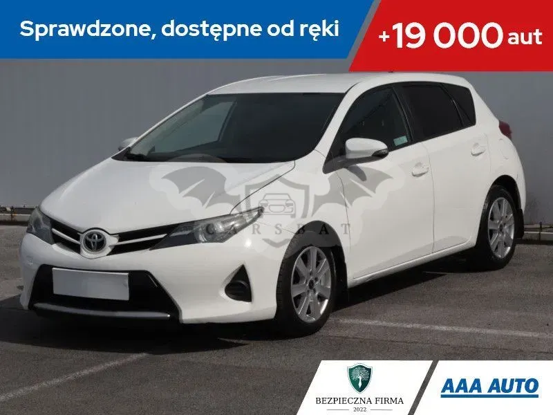 Toyota Auris II 2014