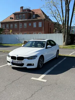 BMW 3 Series F30/F31 320i 2016