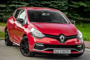 Renault Clio IV TCe 200 EDC Sport R.S 2014