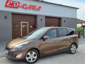 Renault Grand Scenic III 2011
