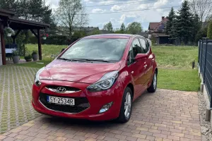 Hyundai IX20 1.6 blue YES Gold 2014