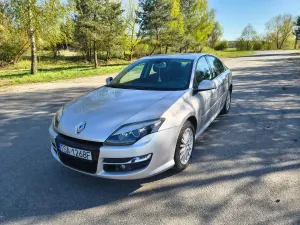 Renault Laguna III ENERGY dCi 130 FAP Start-Stop Paris 2011