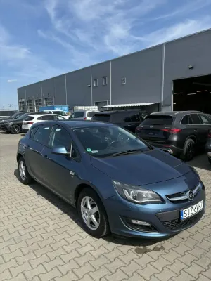 Opel Astra J 1.7 CDTI DPF ecoFLEX TourerStart/Stop Active 2013