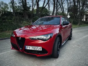 Alfa Romeo Stelvio 2.0 Turbo Competizione Q4 2023