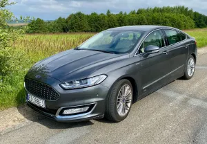Ford Mondeo Mk5 Vignale 2.0 TDCi 4WD PowerShift 2017