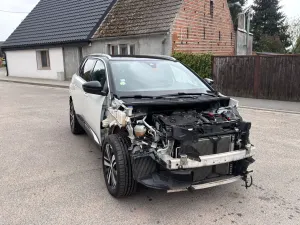 Peugeot 5008 II BlueHDi 130 EAT8 GT 2019