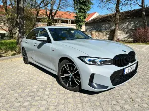 BMW 3 Series G20/G21 318i 2024
