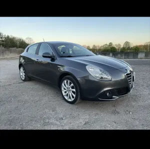 Alfa Romeo Giulietta 1.4 TB MultiAir Distinctive TCT 2011