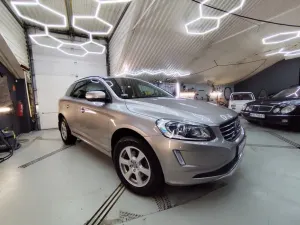 Volvo XC60 I 2.4D AWD Kinetic 2013