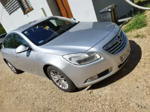 Opel Insignia A 1.6 T Sport 2010
