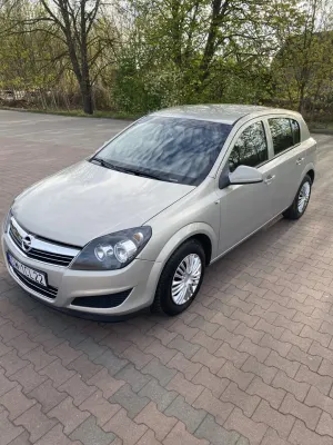 Opel Astra H 1.4 2010