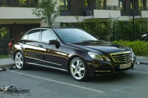 Mercedes-Benz E W212/W207 350 CDI BlueEff Avantgarde 2010