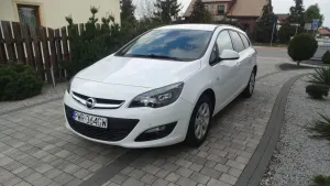 Opel Astra J 1.4 Turbo Exklusiv 2015