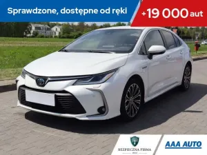 Toyota Corolla Seria E16 2019