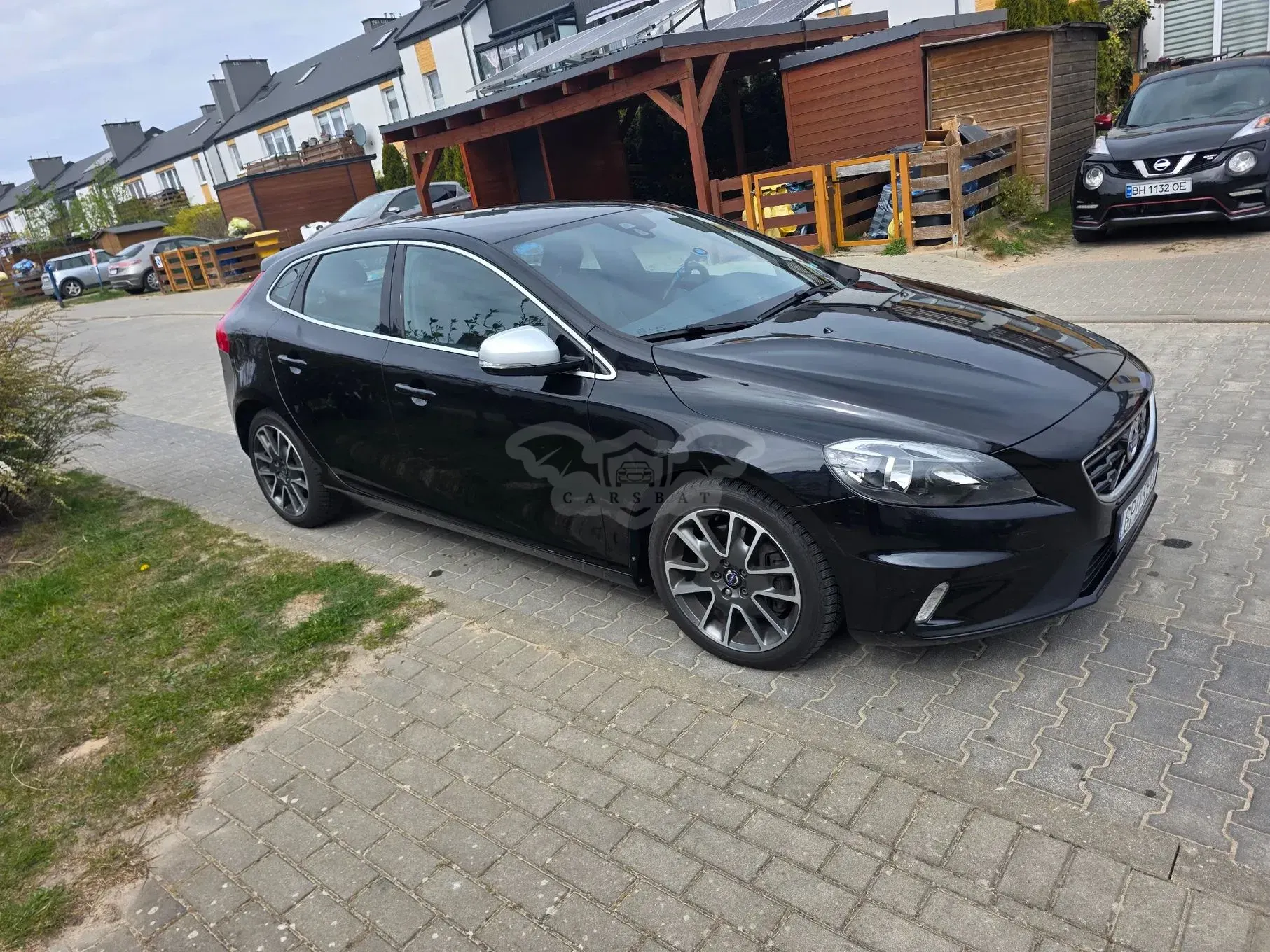 Volvo V40 II D4 RDesign 2014
