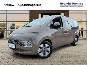 Hyundai Staria 2025