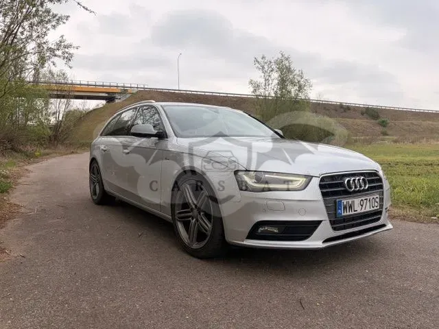 Audi A4 B8 2.0 TDI DPF multitronic S line Sportpaket 2012