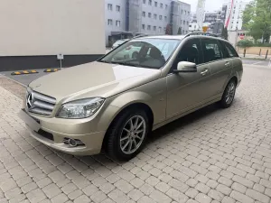 Mercedes-Benz C W204 250 (BlueEFFICIENCY) 7G-TRONIC Avantgarde 2011