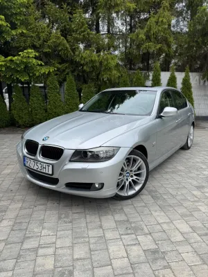BMW 3 Series E90/E91/E92/E93 330i xDrive Edition Sport 2009