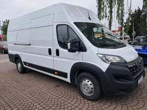 Opel Movano 2023
