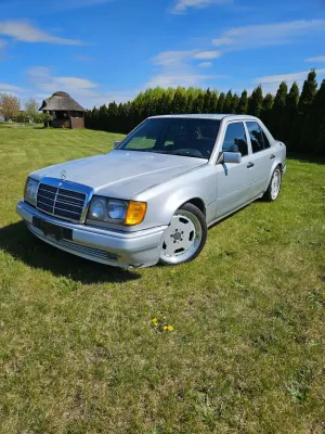 Mercedes-Benz E 1992