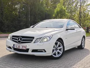 Mercedes-Benz E W212/W207 220 CDI DPF BlueEFFICIENCY 7G-TRONIC Avantgarde 2010