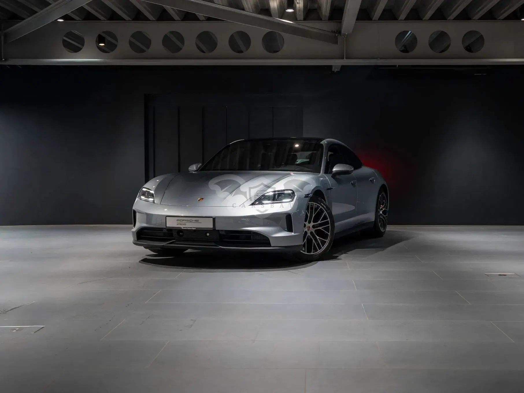 Porsche Taycan 4 2025