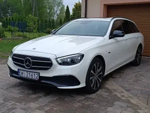 Mercedes-Benz E W213 300 de 9G-TRONIC Avantgarde 2021