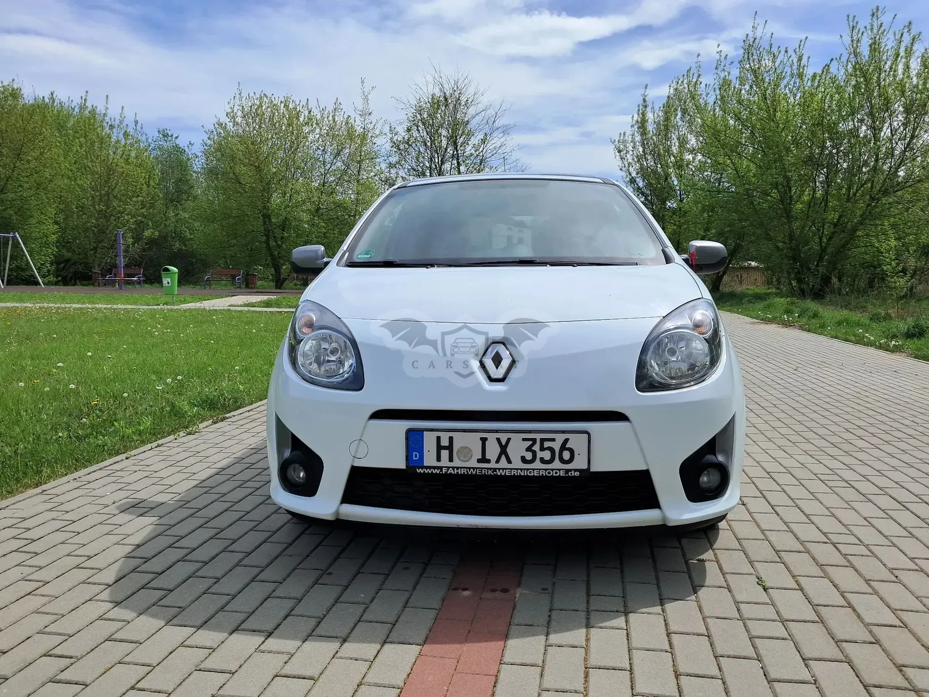 Renault Twingo II 1.2 LEV 16V 75 Night & Day 2011