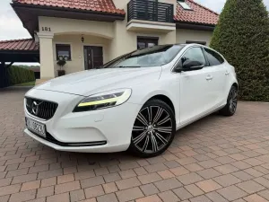 Volvo V40 II D2 Inscription 2016