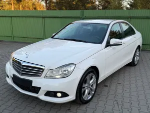 Mercedes-Benz C W204 220 (BlueTEC) d BlueEffICIENCY Edition 7G-TRONIC 2013