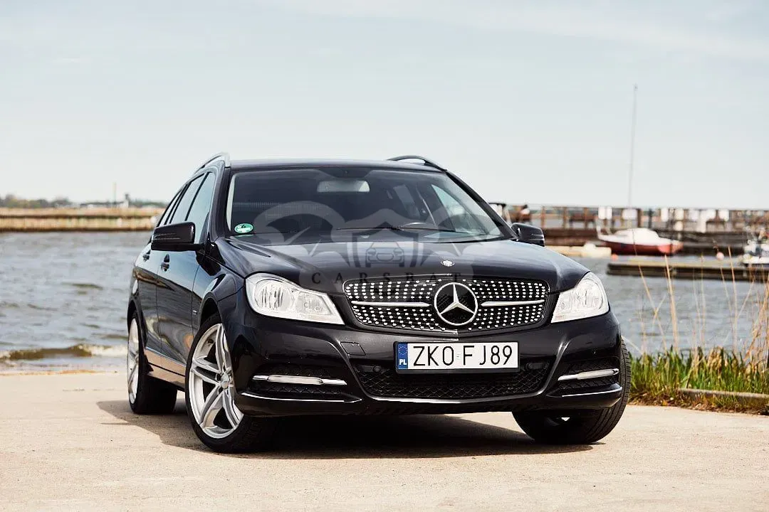 Mercedes-Benz C W204 200 CDI DPF (BlueEFFICIENCY) 7G-TRONIC Elegance 2012