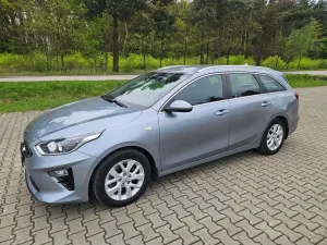 Kia Ceed III 1.5 T-GDI MHEV L Business Line DCT 2021