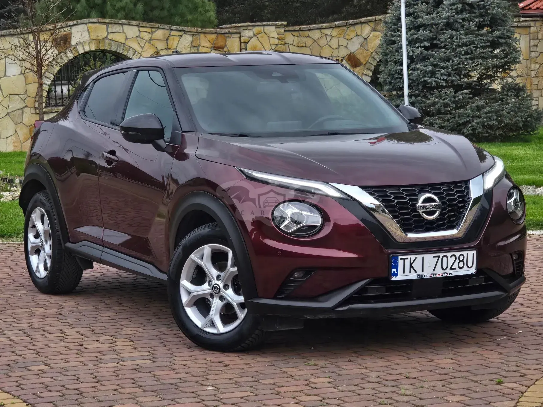 Nissan Juke II 1.0 DIG-T Tekna 2022