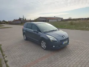Peugeot 5008 I 1.6 HDi Premium 2012